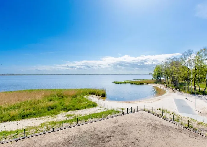 Kremowy By Major Domus Club *